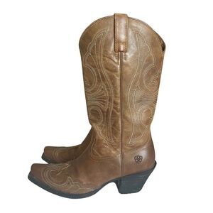 Ariat Women's Boots Size 7.5